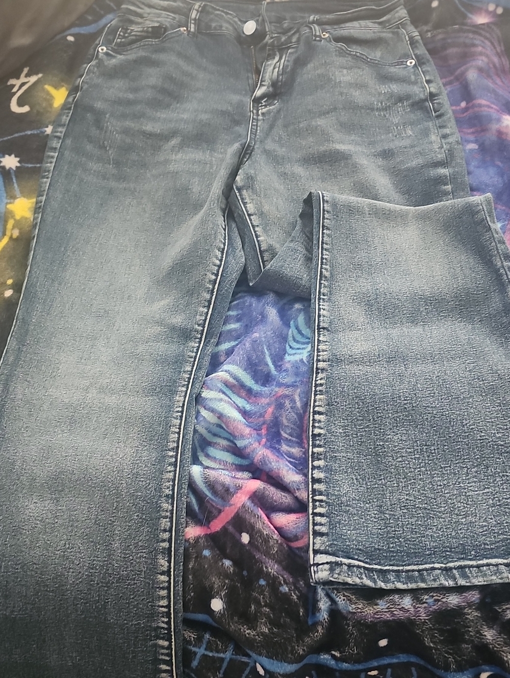 H&M Women's Straight Leg Jeans in Faded Dark Blue